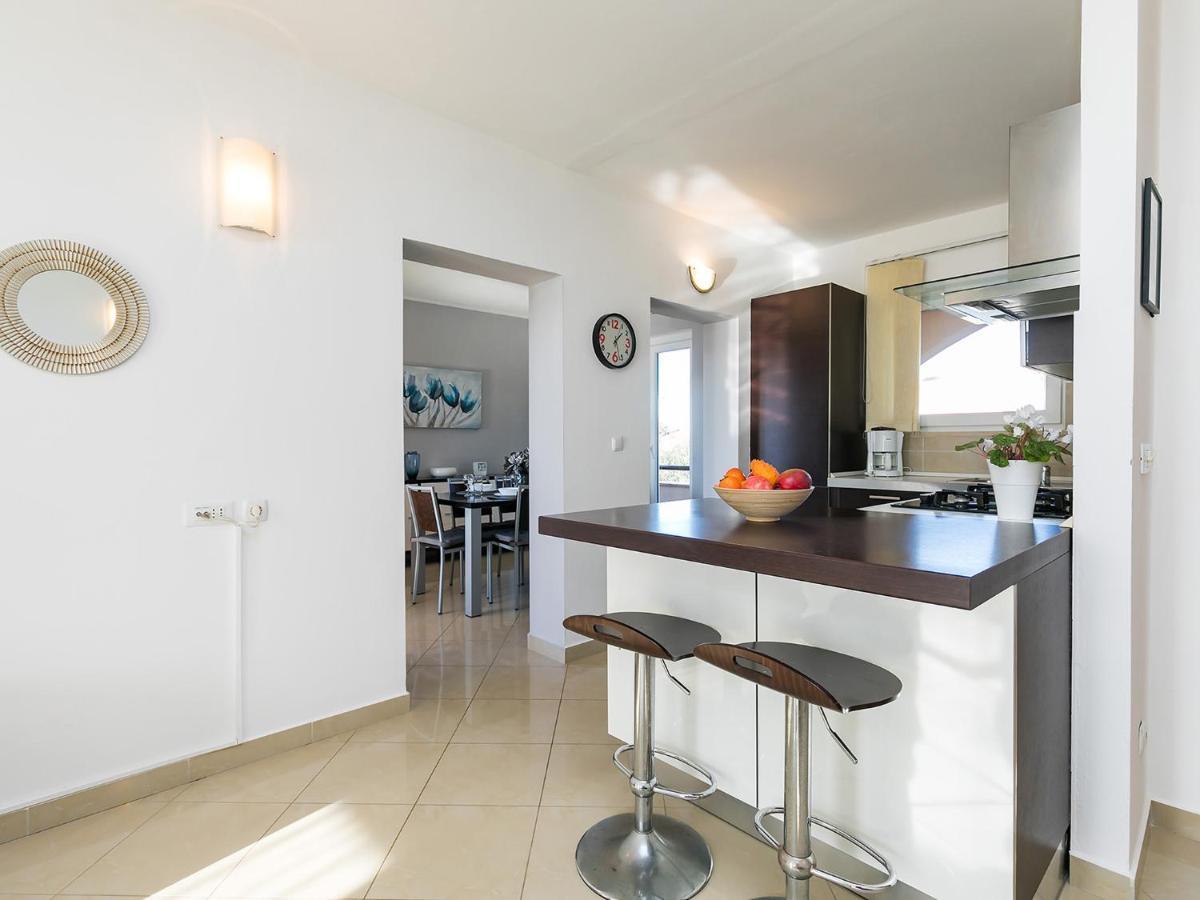 Holiday Appartment Tessa Porec Exterior photo